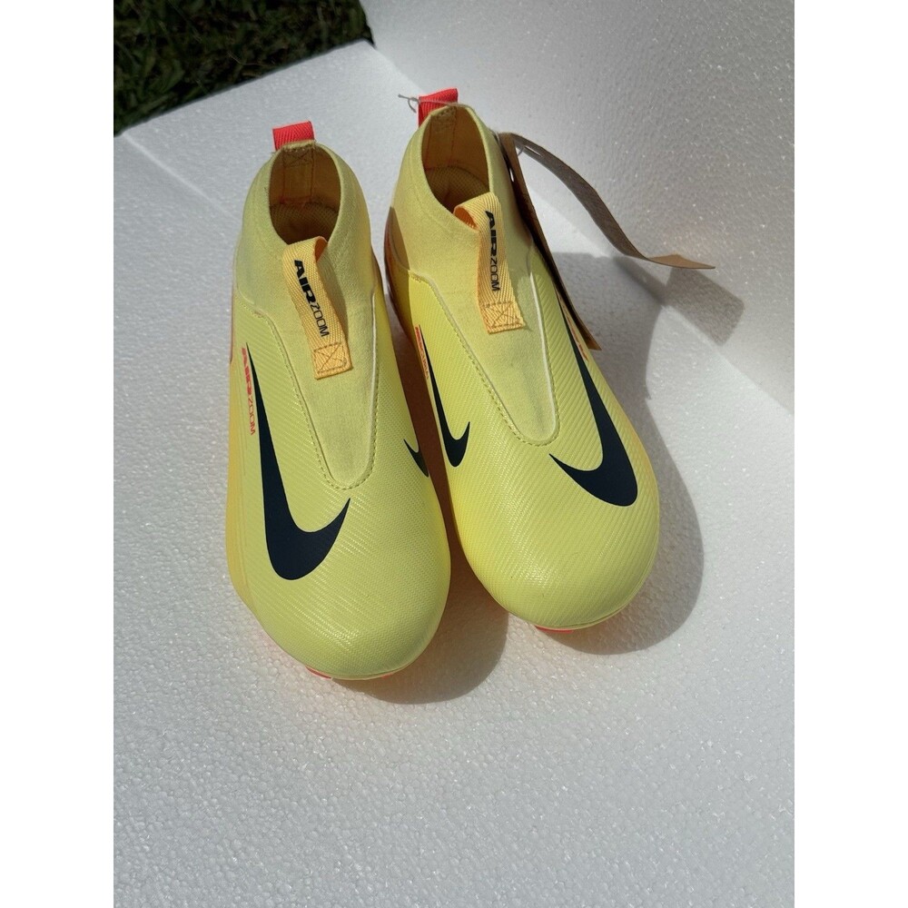 Nike Boys Cleats Shoes Sz 1Y Superfly 10 Acad KM FGMG Lt Laser Orange HF3417 800 - Picture 2 of 15
